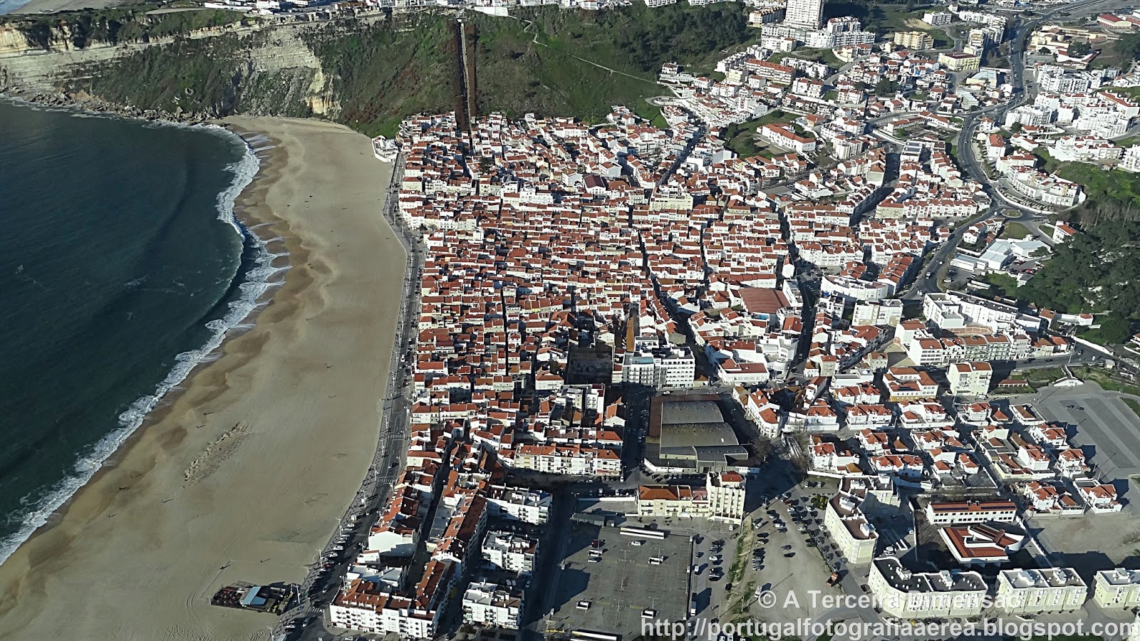 A Terceira Dimensão: Nazaré