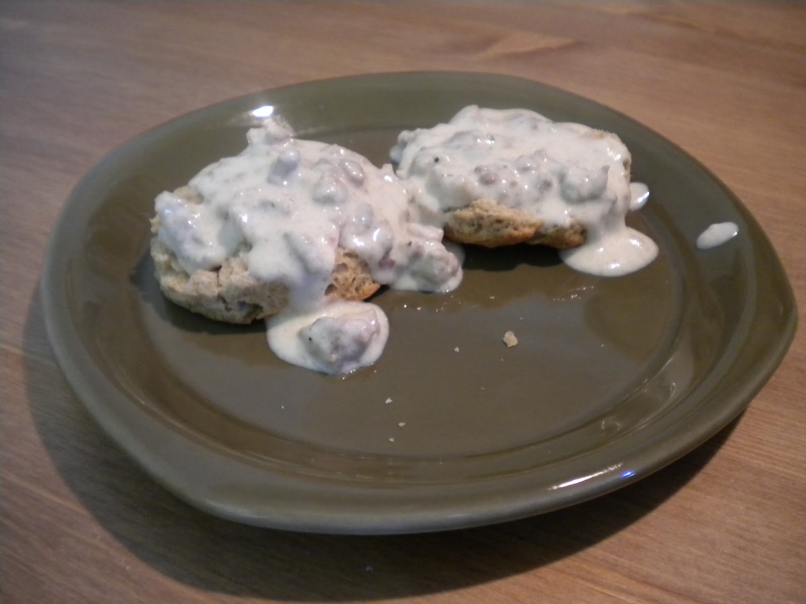 Simply BEEcause Whole Wheat Biscuits and Gravy