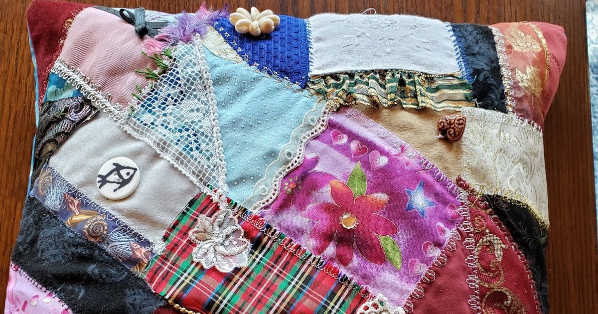 Project QUILTING Crazy Quilt Pillow by Woodra C