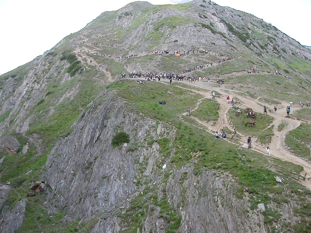  Amarnath Yatra is organized every yr yesteryear the regime of Jammu as well as Kashmir betwixt the Things to produce inward India: Amarnath Yatra Planning: Travel Tips