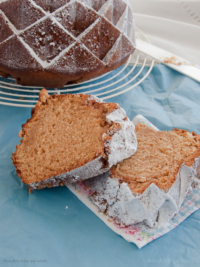 Más dulce que salado Dulce de leche Bundt Cake