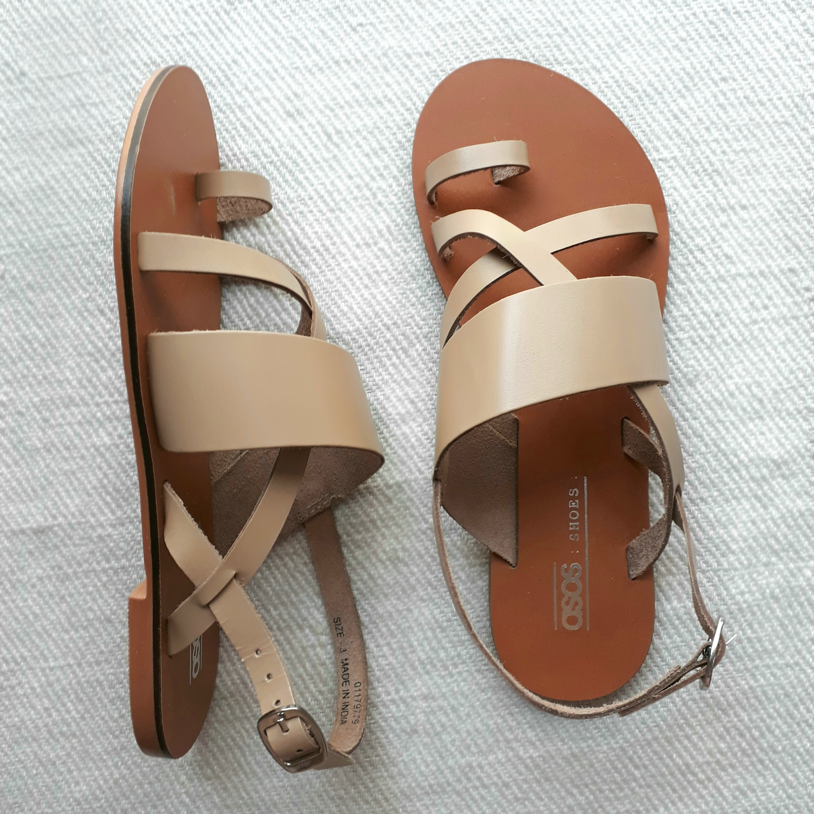Casual footwear for women | LIFESTYLE PRISM