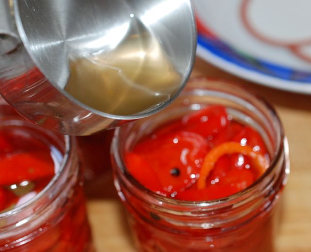 Sapere Aude, Incipe! Sweet & Spicy Pickled Peppers