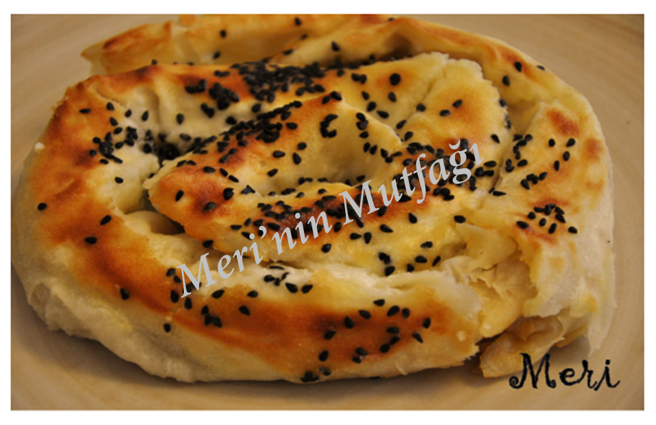 PATATESLİ GÜL BÖREĞİ