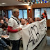 El Ayuntamiento dividido reitera el apoyo a los trabajadores de la acería compacta ACB