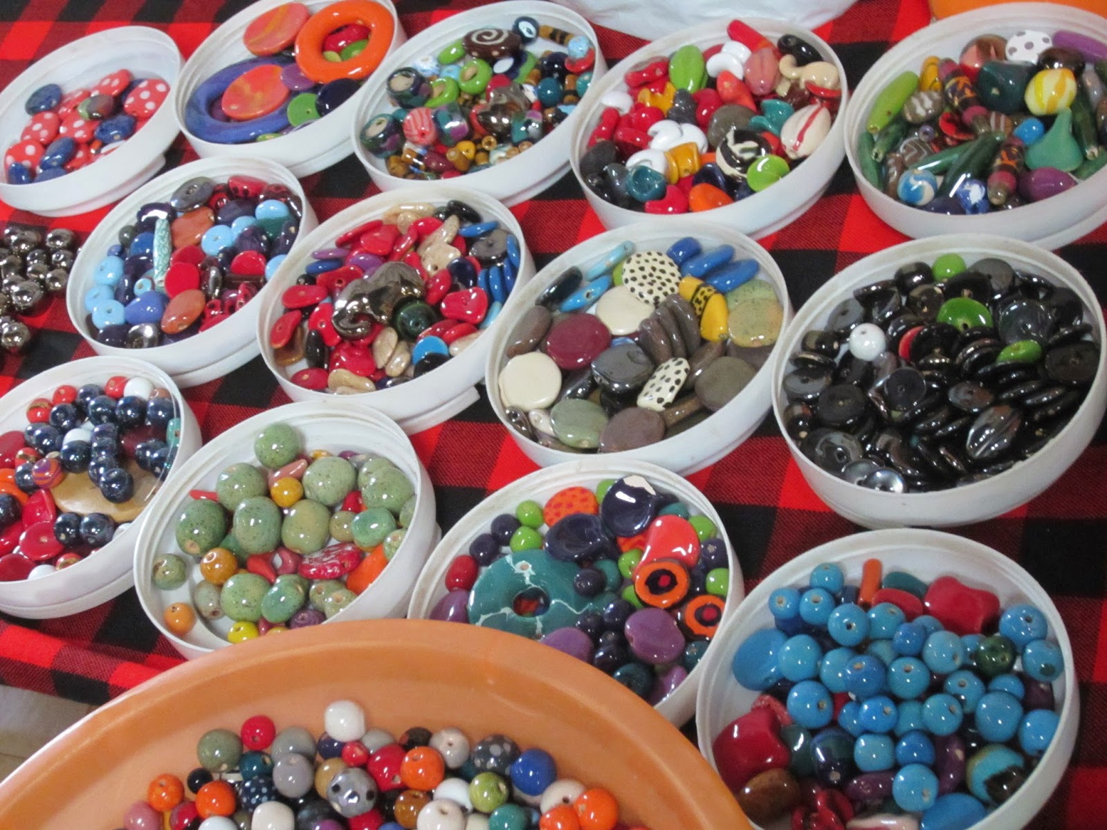 Souvenir Chronicles AFRICA KAZURI BEAD FACTORY AND CARNIVORE