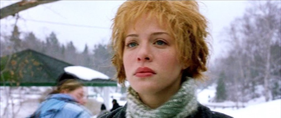 Movie and TV Cast Screencaps: Rachelle Lefevre as Carlin Leander / The