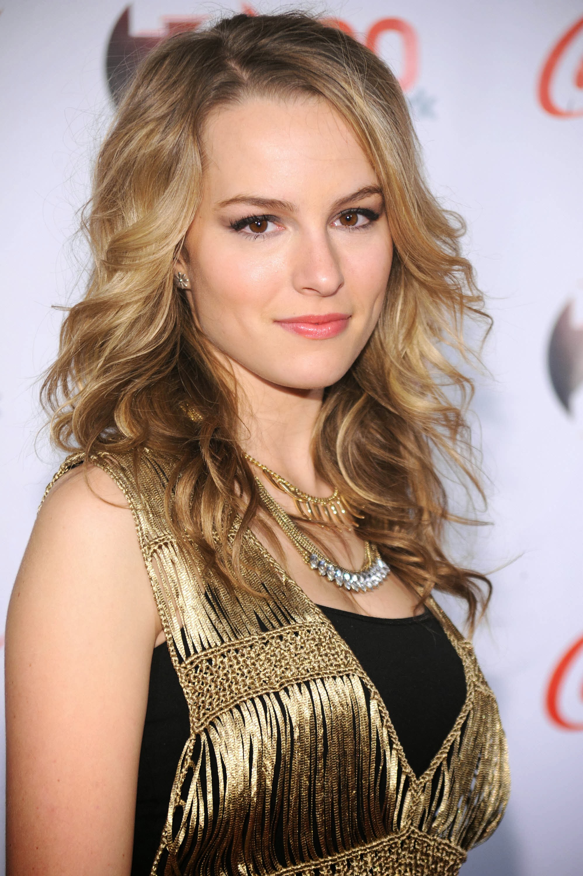 Bridgit Mendler summary Film - Bridgit Mendler Photo 013