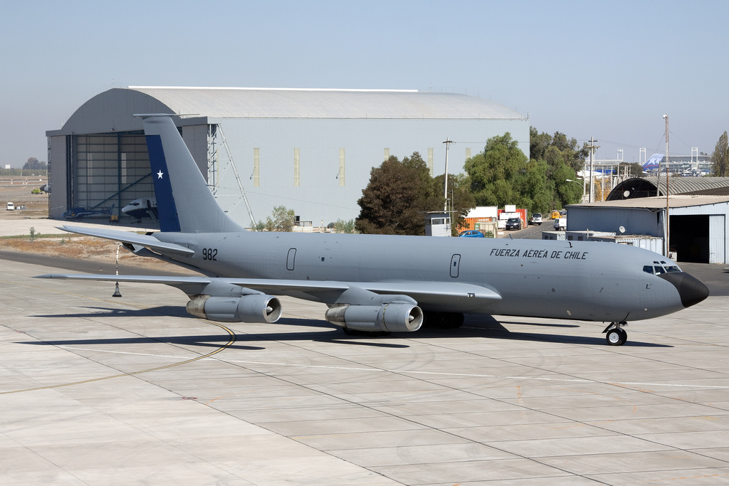 Boeing_KC-135_FACH.jpg
