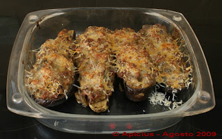  Berenjena rellena con picado meloso de vacuno 
