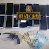 Barreiras: RONDESP prende indivíduo com drogas, aparelhos de celulares e dinheiro no bairro Santa Luzia