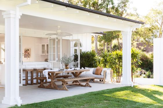 A LEVEZA DOS MUITOS TONS DE BRANCO