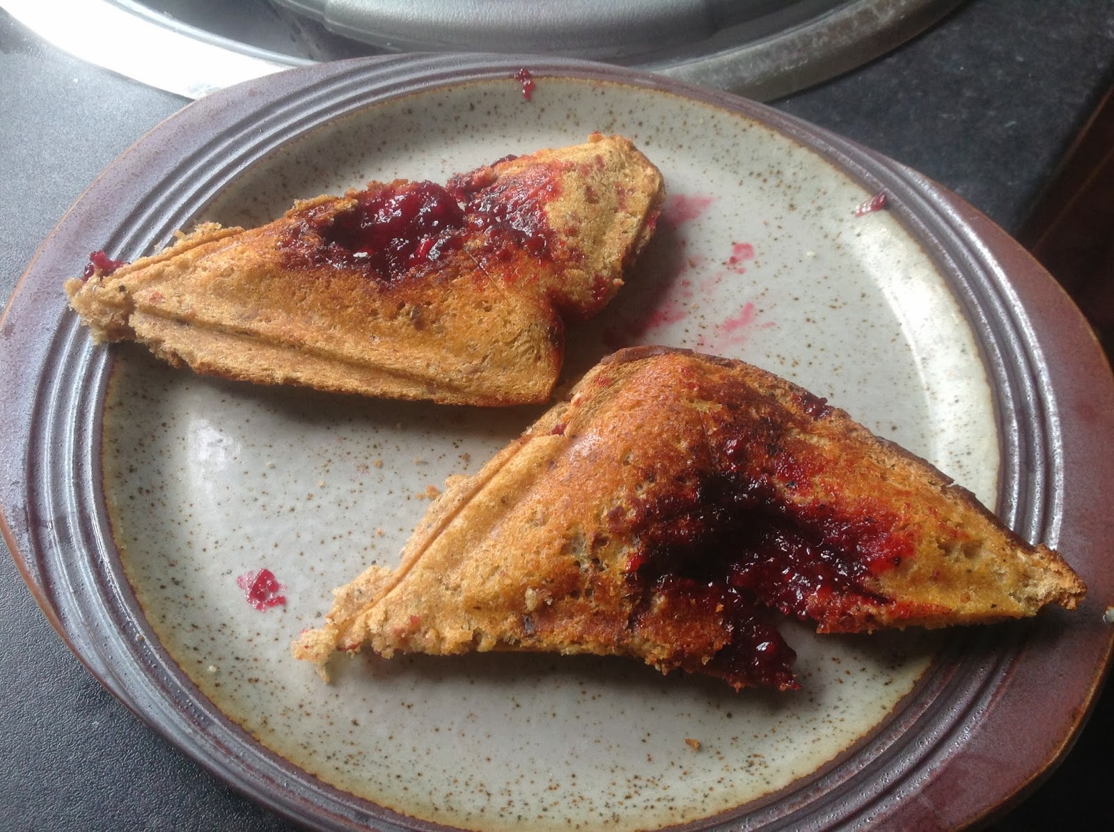 Four Colour Super Minis Zomtober 2013 Arh! Zombie Toast!