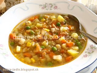 Zeleninová polievka s mletým mäsom - recepty