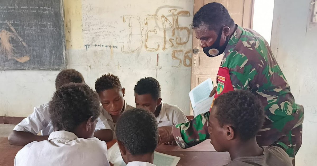 Tni Mengajar Di Sd Kawagit Boven Digoel Papua Lelemuku Lelemuku Com Kebanggaan Anak Negeri Portal Berita Yang Informatif Dan Objektif