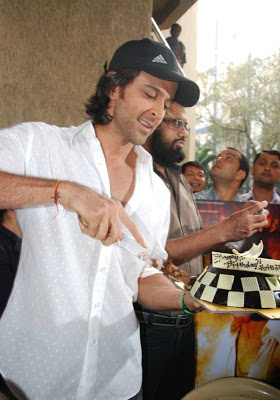 Hrithik Roshan Wallpapers HD Pictures