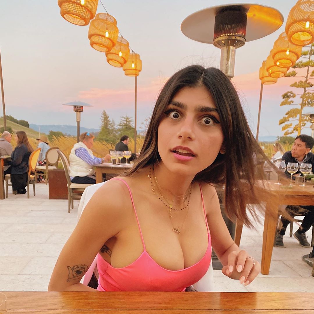 Mia khalifa instagram oficial