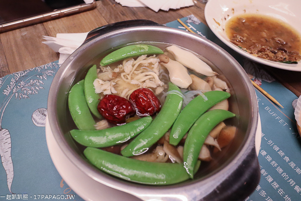 《台中．南屯》天菜豐巢VeGood蔬果饗宴|上百道中西式創意料理|新鮮食材|舒適環境|頂級享受