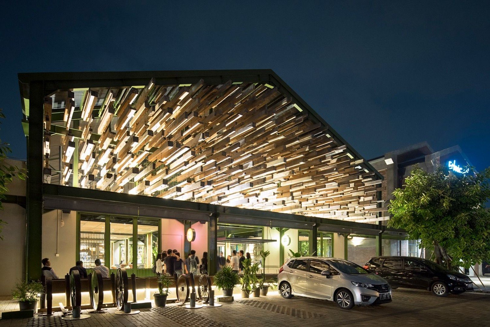 Review Restoran Kayu Kayu Alam Sutera