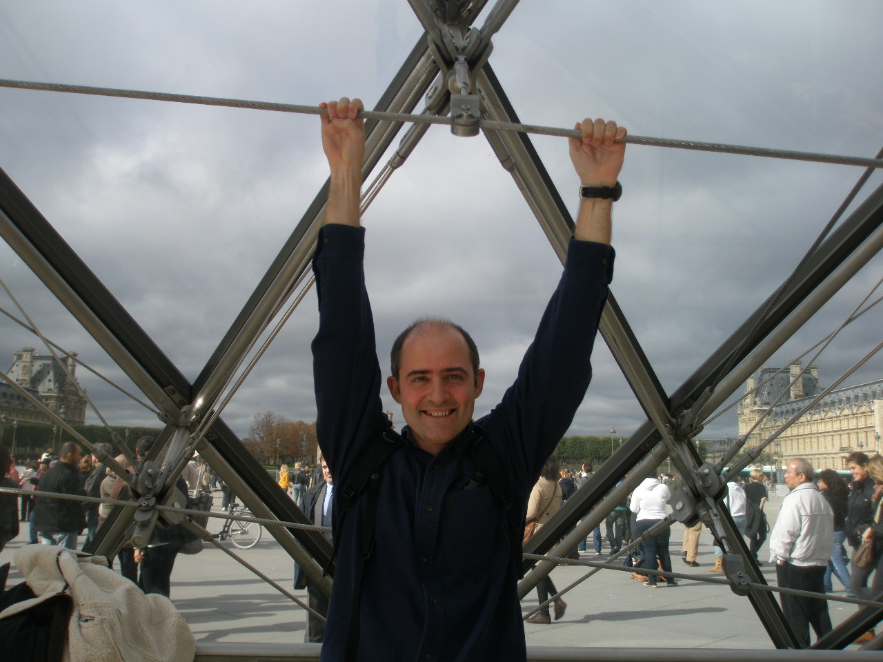 Façades Confidential: The Louvre pyramids revisited
