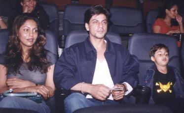 هل يخون شاروخان زوجته مع هذه الممثلة مجلة سيدتي