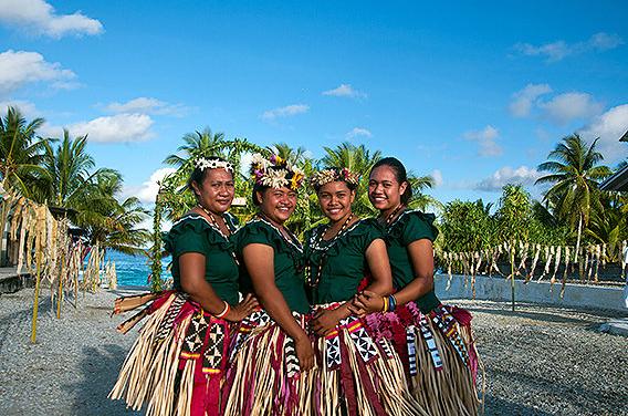 Население фунафути. Королевство тонга жители. Тувалу. Тувалу девушки. Тувалу фунафути.