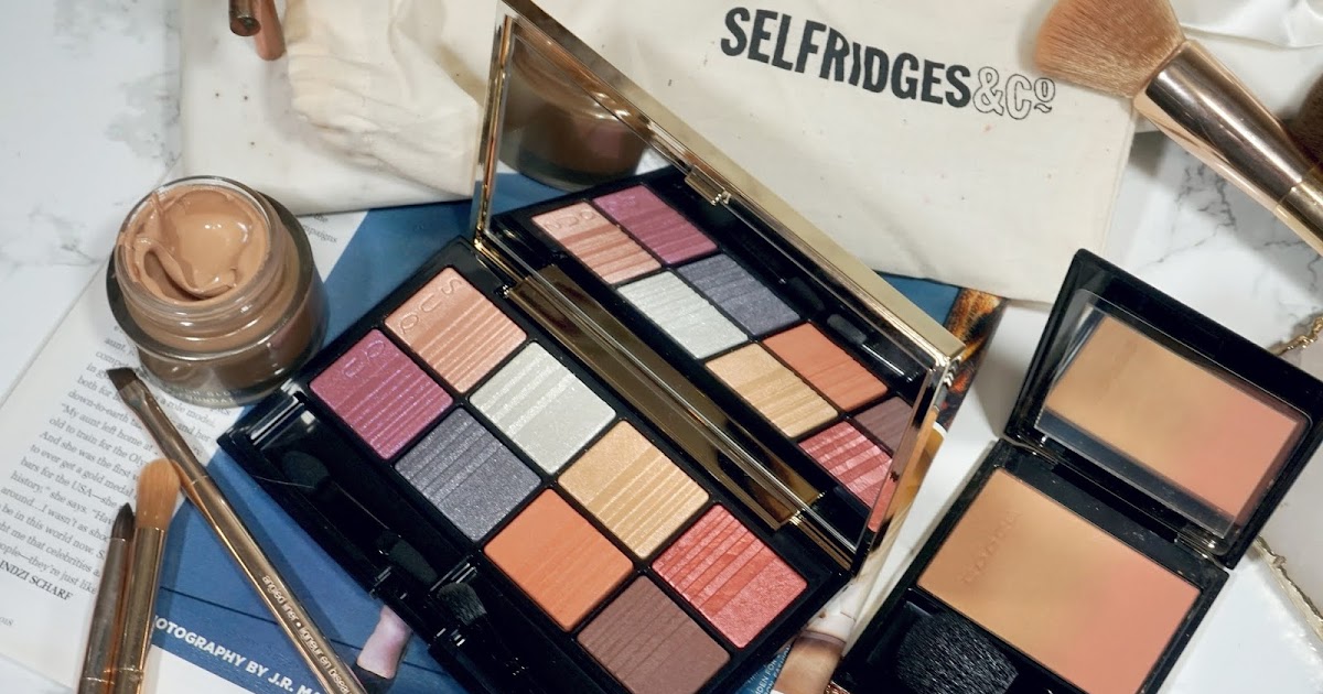 Suqqu 2022 Christmas Eyeshadow Compact | Review | Suqqu 2020 Holiday Eyeshadow Palette | Pretty Is My Profession