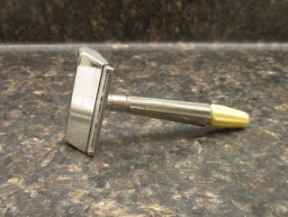 [Image: mmpbt01.JPG]