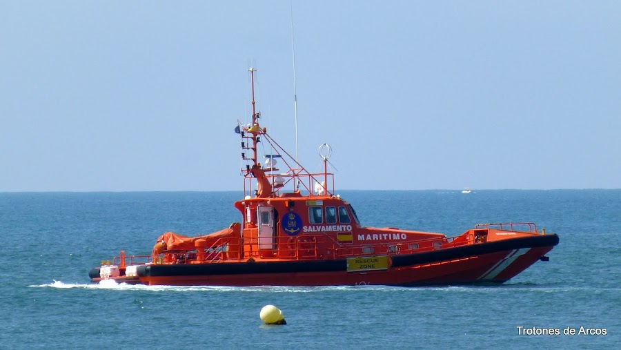 TROTONES BLOG: VI Festival Aéreo de Cádiz