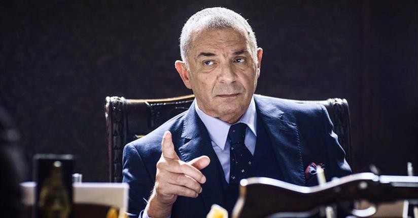 درميكا مسلسل الأب الروحي الحلقة 1 كاملة درميكا مسلسل الأب الروحي الحلقة 1 كاملة