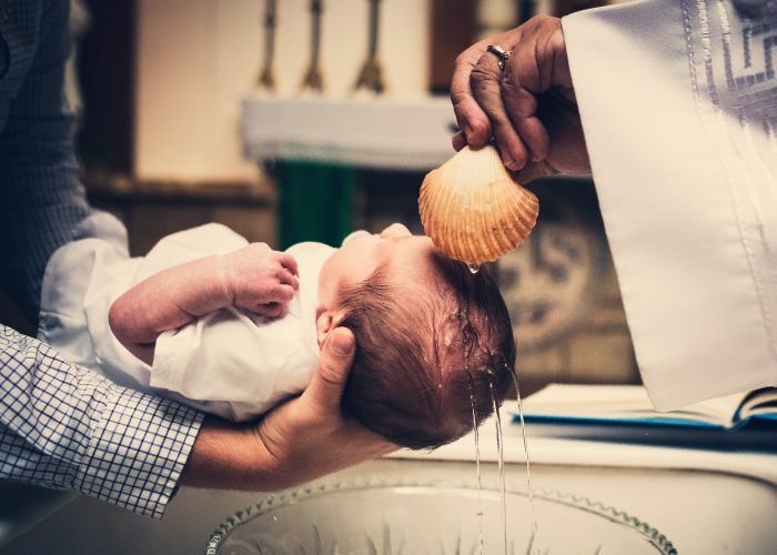 Kiedy ochrzcić dziecko?