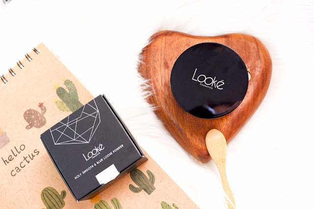 Looke cosmetics holy smooth and blur loose powder