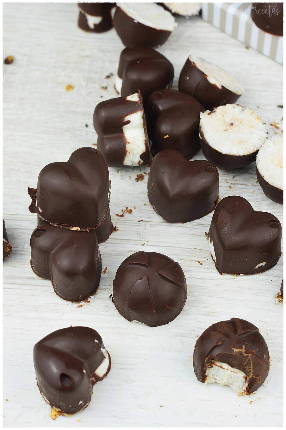 Receta de los mejores Bombones de chocolate y coco aptos para diabéticos-  Bombones sin azúcar | DECORECETAS