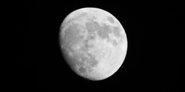 Euro's Blog: 7 Fakta Menarik Tentang Bulan