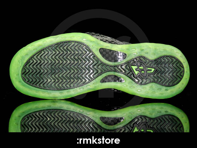 foamposite silver and green