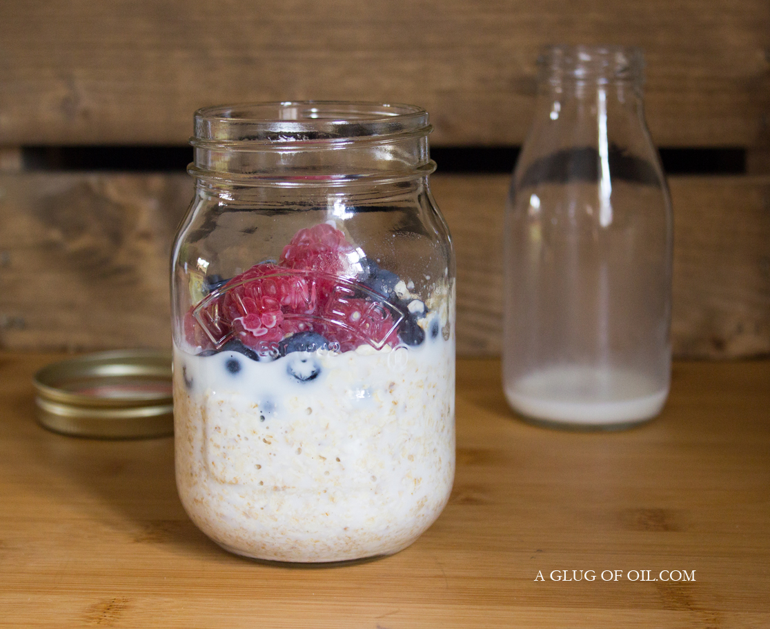 Breakfast Jars (330ml) Overnight Oats Jars with Airtight Screw