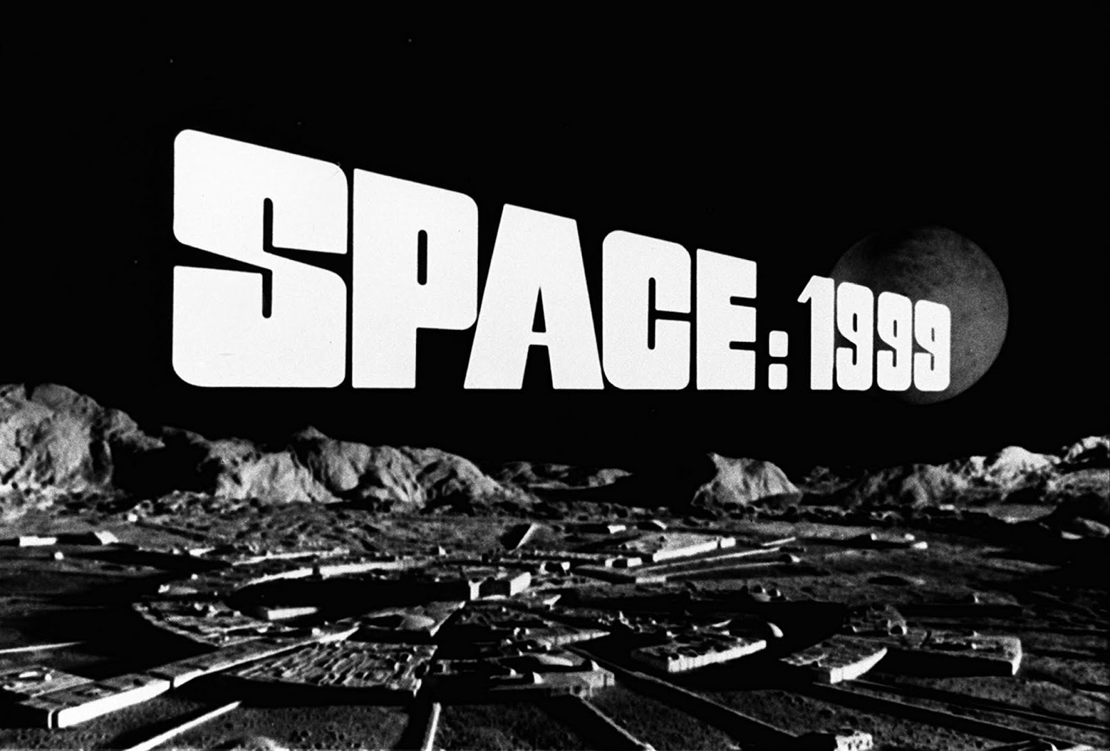Тв sci fi прямой эфир. Space 1999. Uzay 1999. Вселенная.