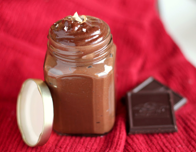 Healthy DIY Nutella - Desserts with Benefits