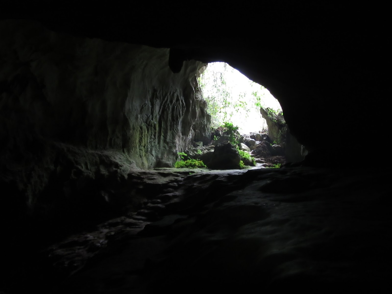 Kang cave, en Muang Ngoi, Laos Kang cave, en Muang Ngoi, Laos