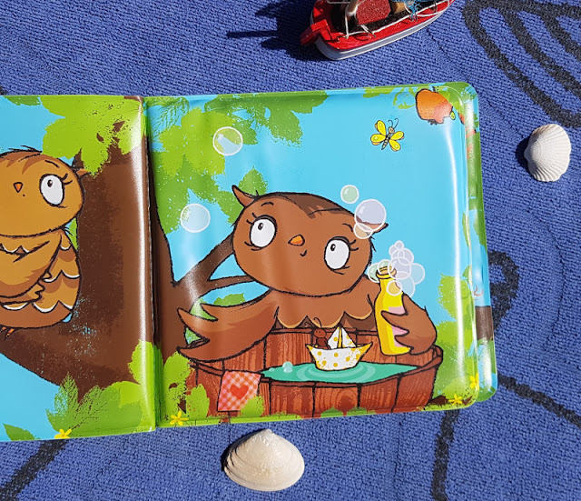 Die kleine Eule und ihre Freunde: Zauberhafte Kinderbücher rund um das Thema Freundschaft. Das Badebuch ist wasserfest und hilft Kindern, die zuerst nicht baden wollen.