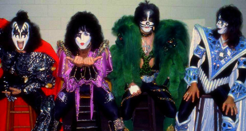 Kiss Would Never do a Disco Song....Stellas