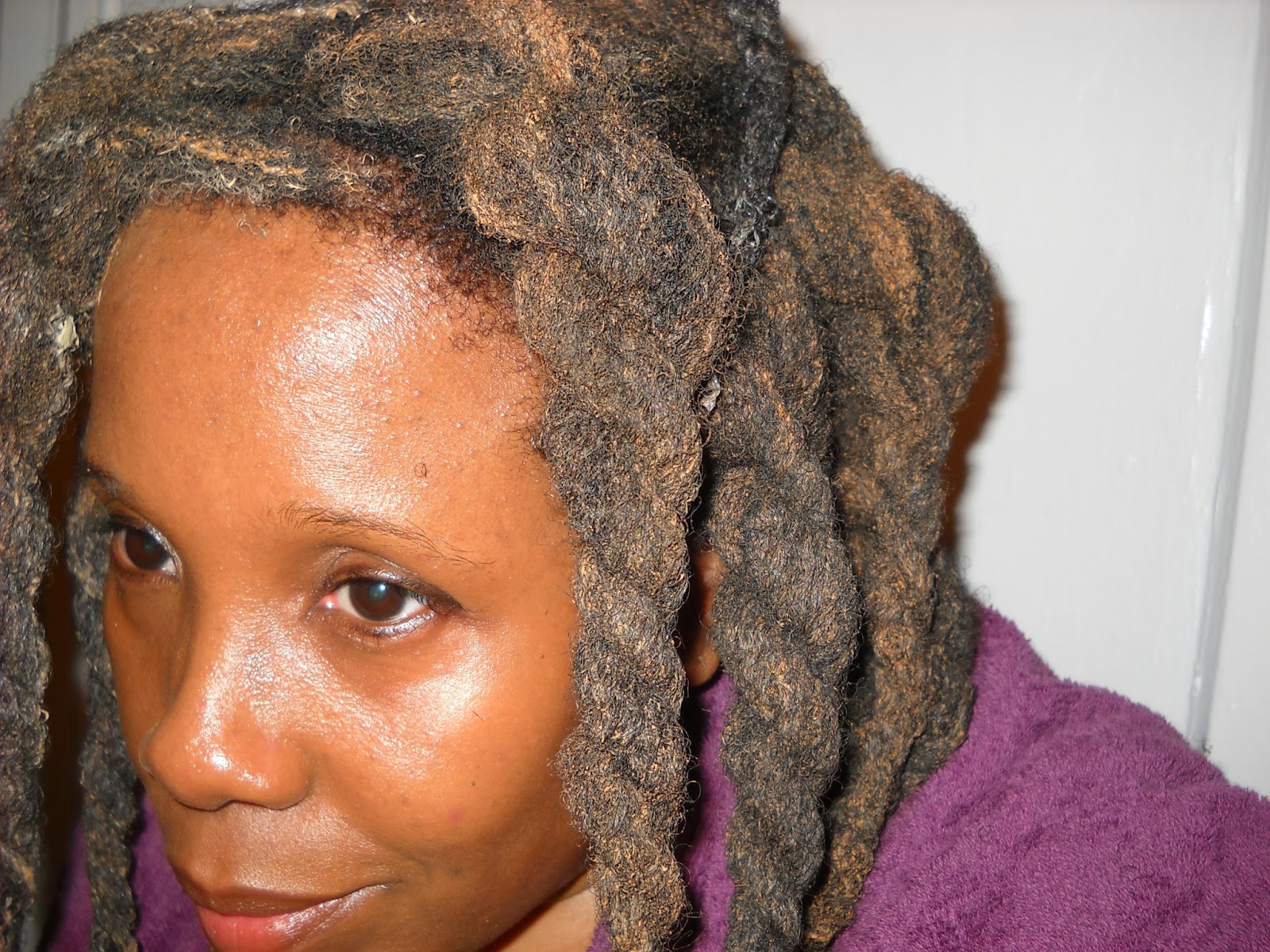 CoilyQueens™ Cleansing your hair with clay