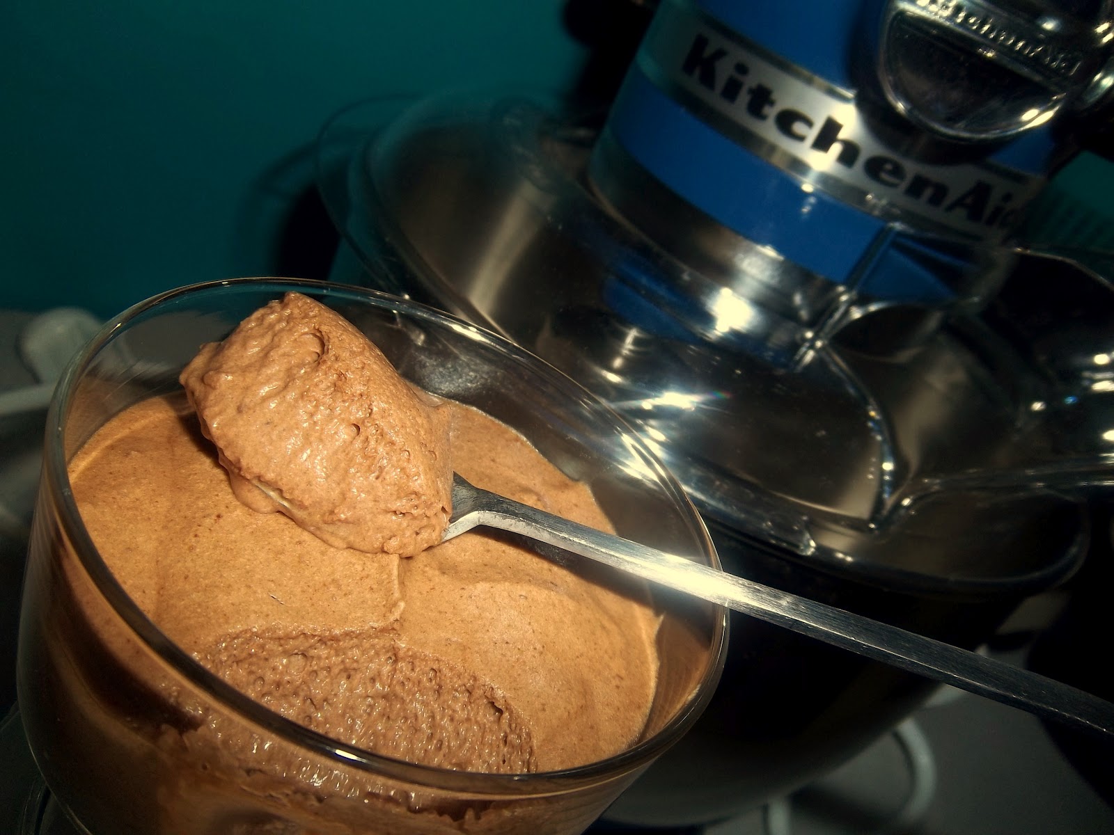 Jessy&amp;#39;s Kitchen: Mousse au chocolat au Kitchenaid