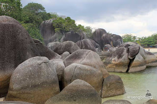pantai tanjung tinggi belitung