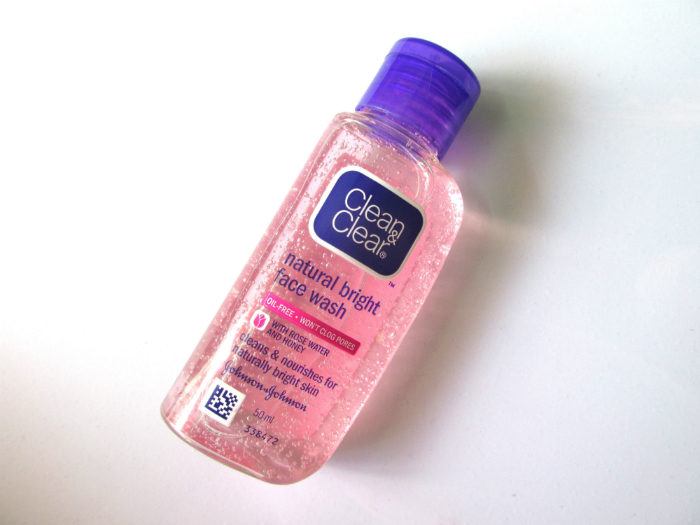 REVIEW Clean & Clear Natural Bright Face Wash Hole Sciences