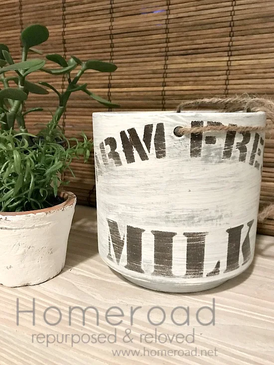 Easy Stenciling an Inexpensive Farmhouse Planter