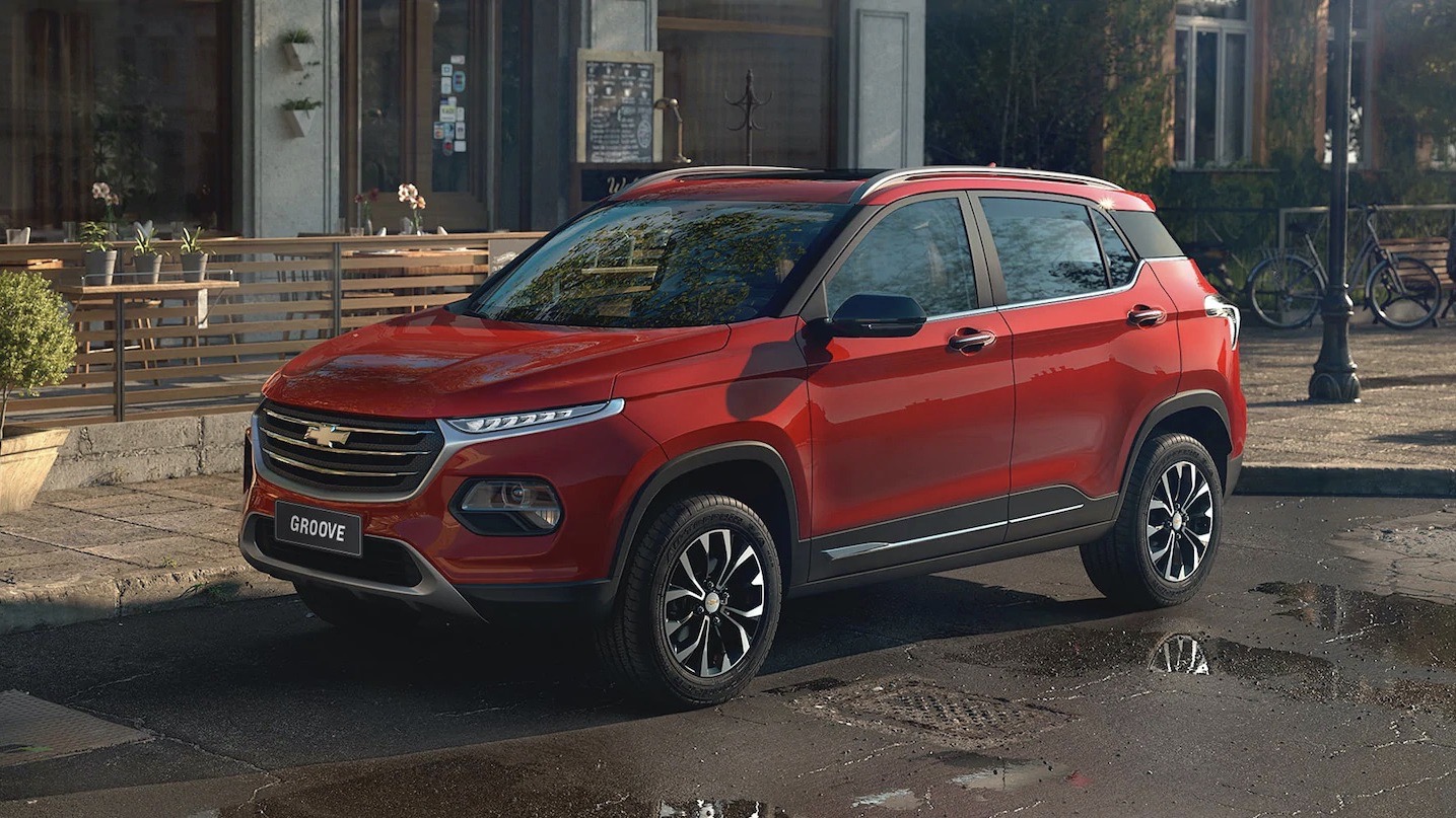 Un Captiva en envase chico Chevrolet presenta al Groove en la región