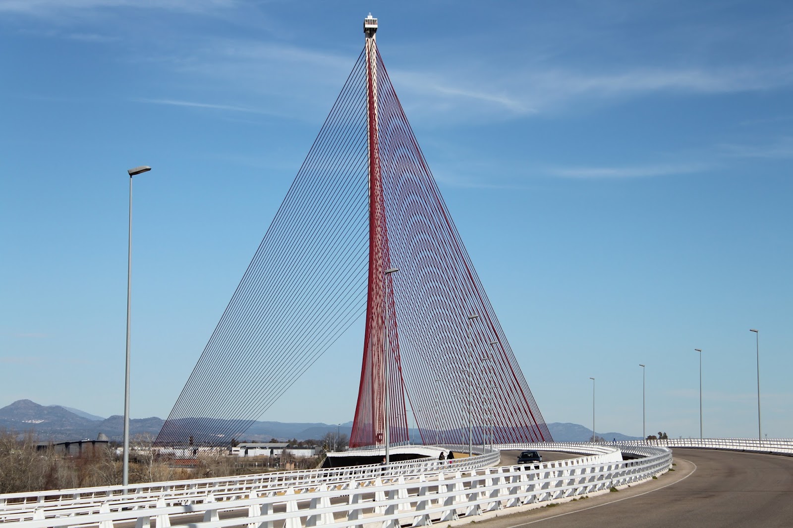 Las fotos del Indio PUENTE SOBRE EL RIO....TAJO