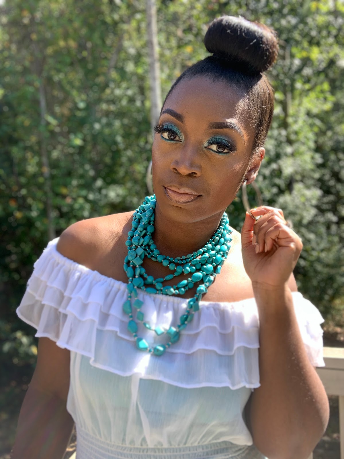 How To Do The Perfect Sock Bun Tutorial Latoya Jones
