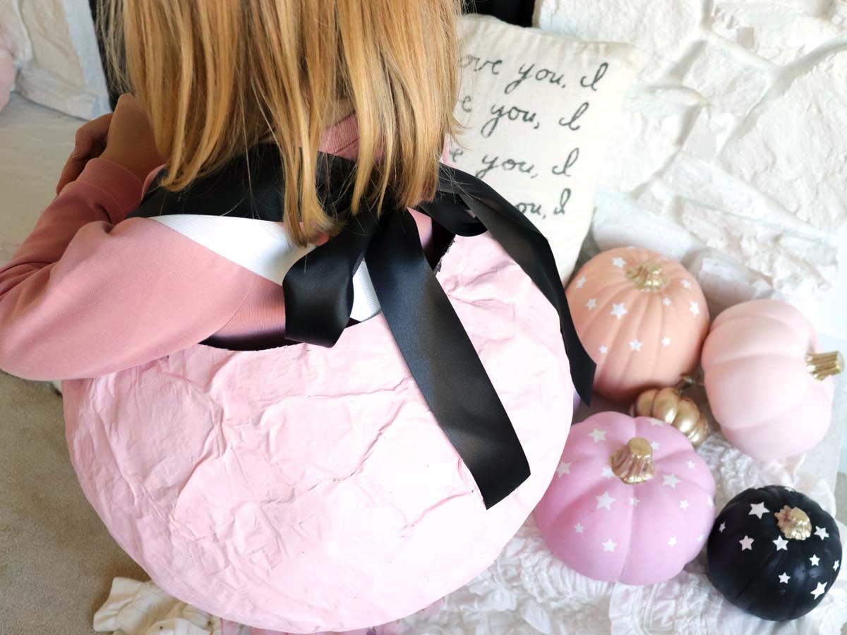 DIY Personalized Halloween Pumpkin Bucket ⋆ Exploring Domesticity